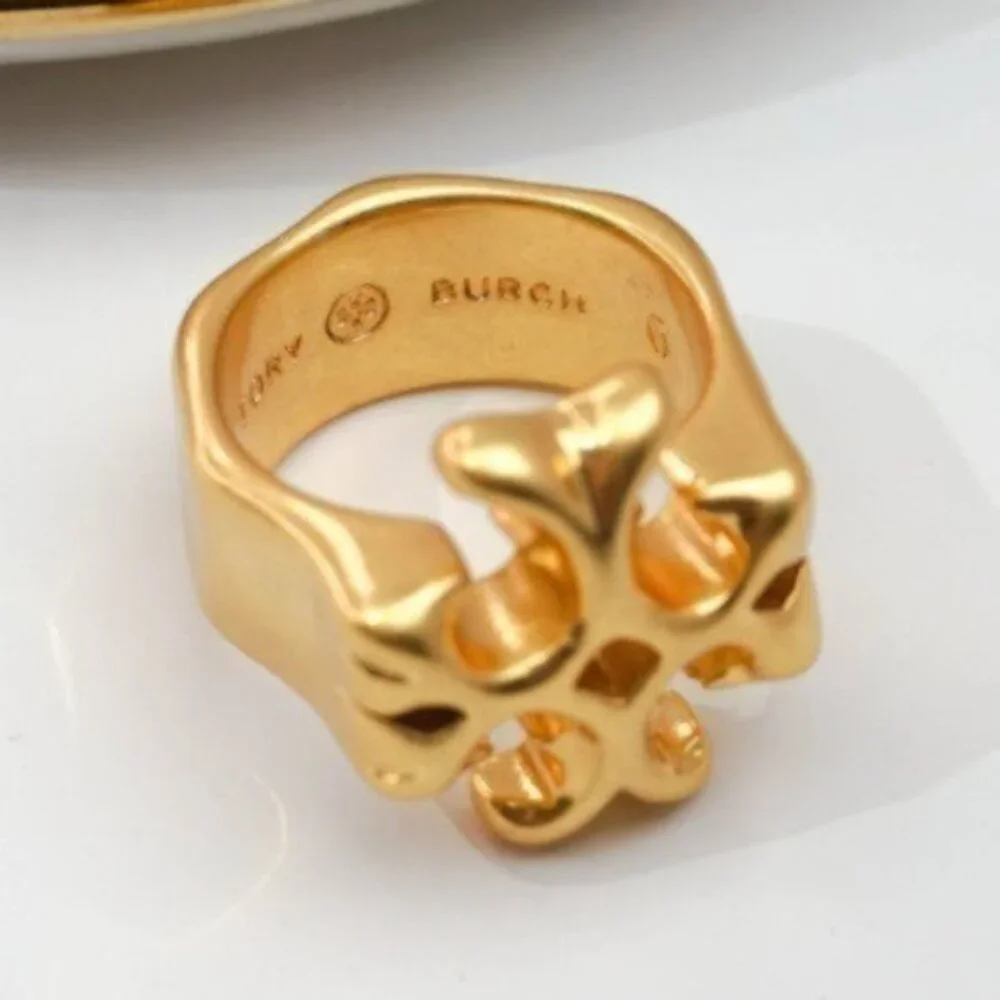 Tory Burch Roxanne Logo Ring in Tory Gold (NEW) - Picture 6 of 9